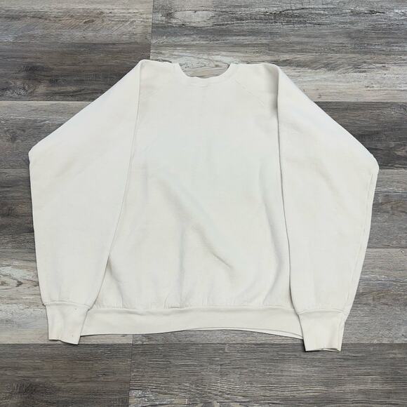 Vintage White L Cartoon Chocolate Shoebox Greetings Hallmark Sweatshirt 90s - Picture 5 of 8